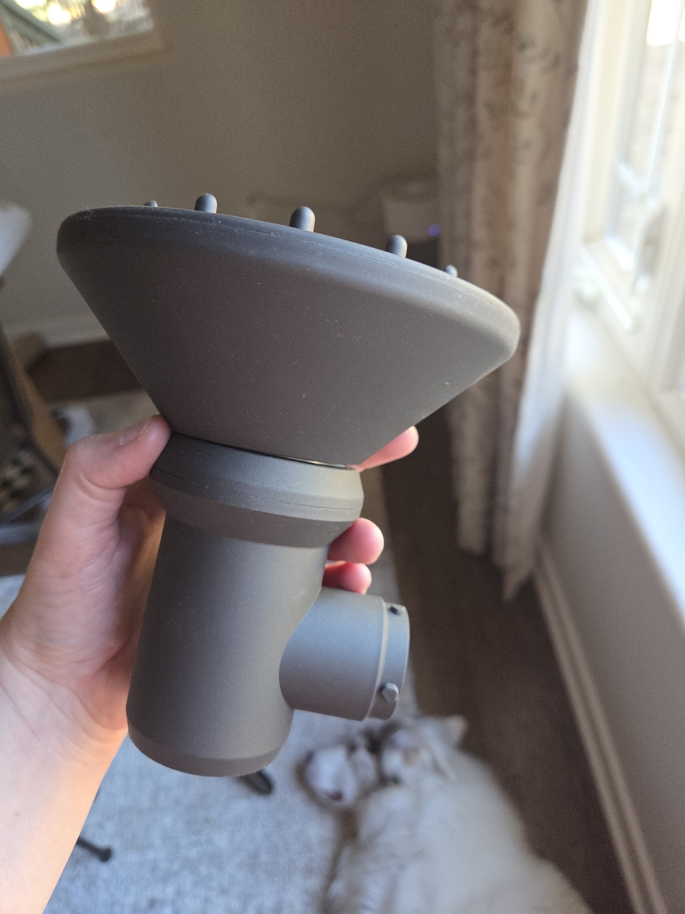 Dyson-compatible Diffuser Attachment - Picture 2 of 3